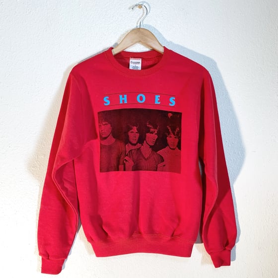 Image of #182 - Shoes Crew Neck - Small