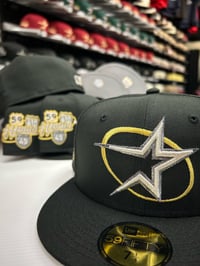 Image 3 of New Era 59Fifty Black White Gold Oval Star Slab City