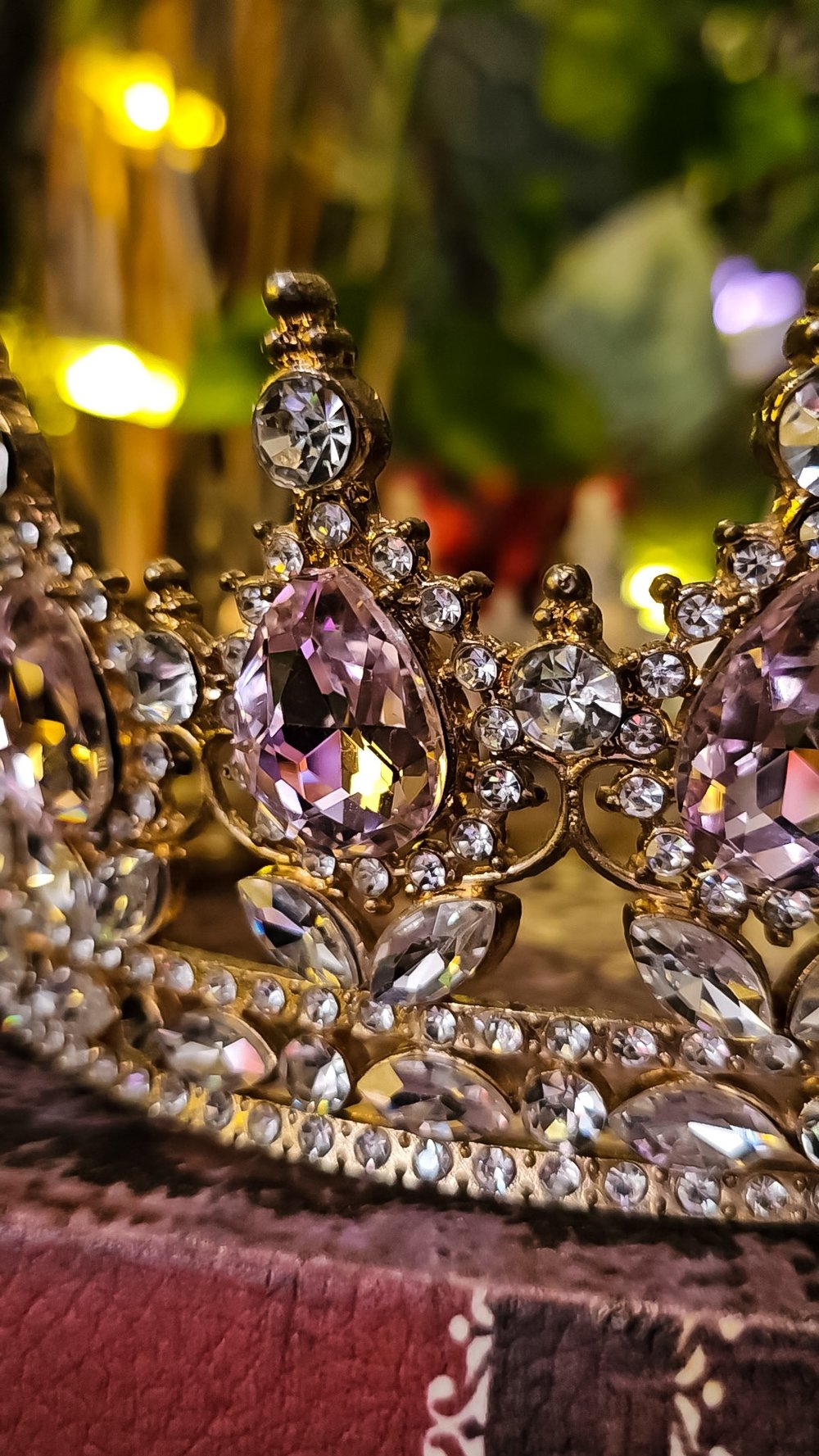 👑The Armored Kingdom Rose Gold Queens Crown (Gold)