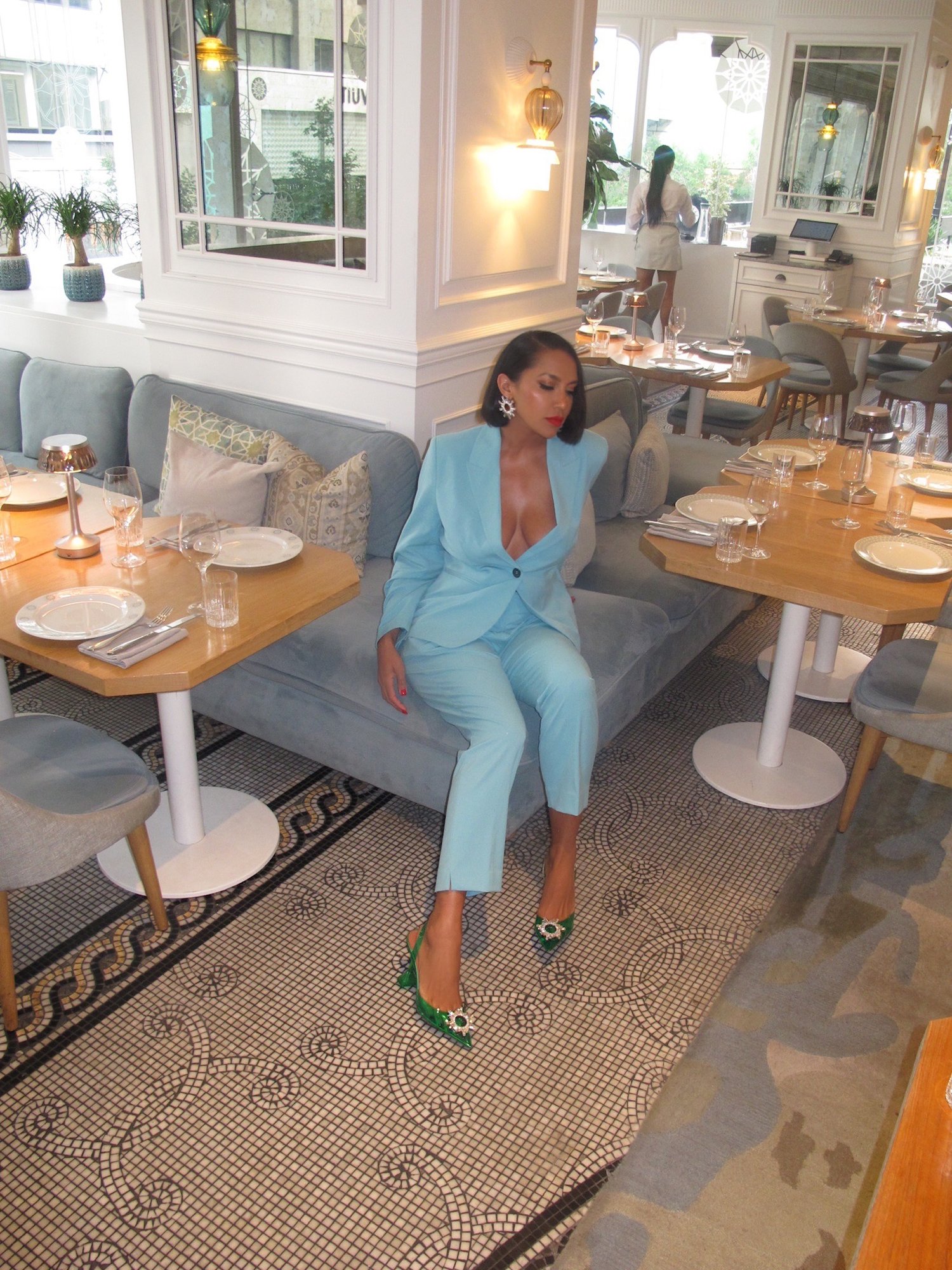 Image of ZARA CYAN BLUE 2-PIECE SUIT SET (US 12)