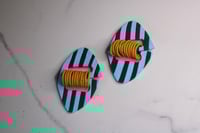 Image 2 of Yaya (Green/Blue/Orange) 