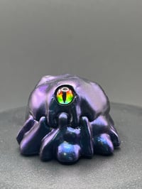 Oozeplasm Sofubi (Chromatic Blue) Gradient Eye