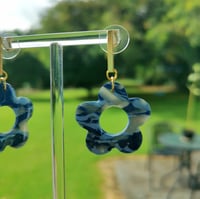 Image 7 of Daisy Ocean Mist Earrings