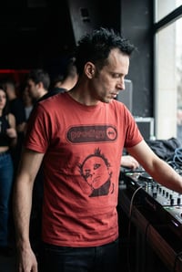 Image 3 of Camiseta Prodigy