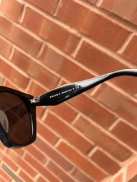 Image 8 of Pradà Shades