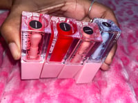 Image 7 of Lip Gloss