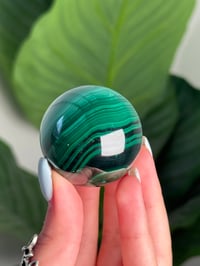 Image 2 of HIGH QUALITY MALACHITE SPHERE E
