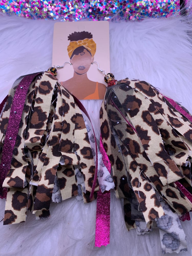 Image of Leopard Tassel earring 