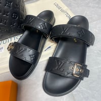 Image 3 of BLACK BAECAY SET (EARRINGS INCLUDED)