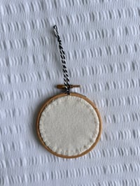 Image 3 of 3” green and pink heart embroidery hoop