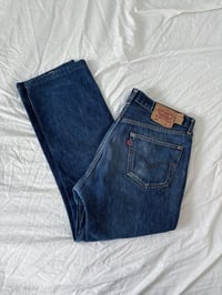 Image 2 of Vintage Levi's 501 blue jeans // 46