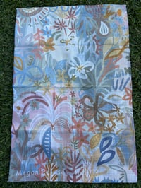 Image 2 of Tea towel microfibre - Broadwater Retreat 