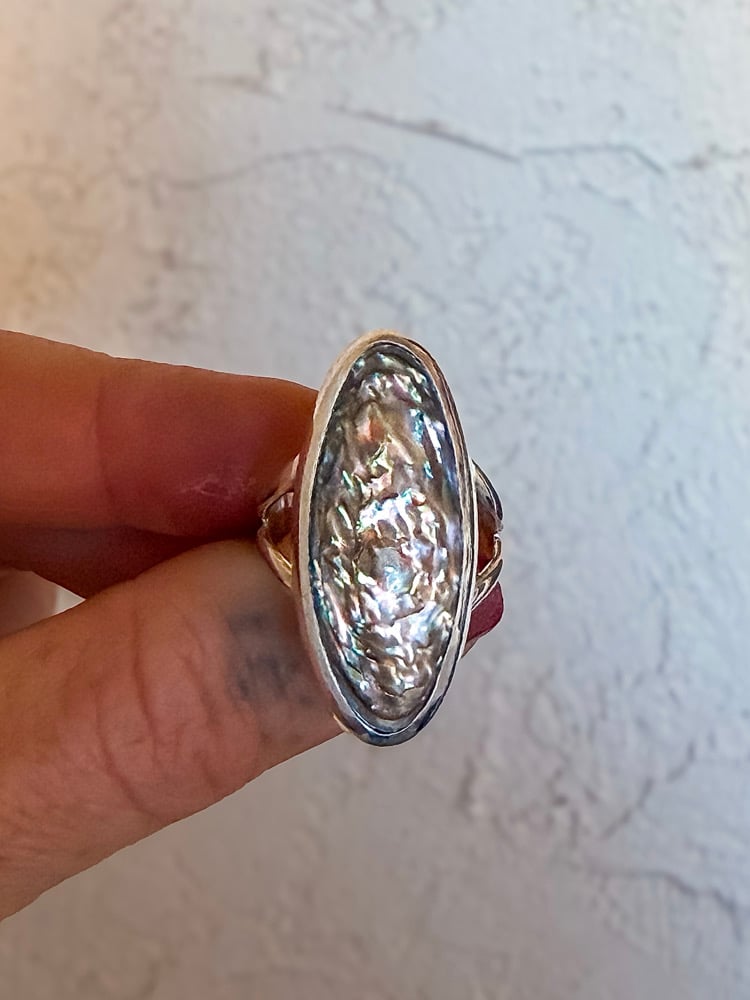 ABALONE RING / Size 8 Image 3