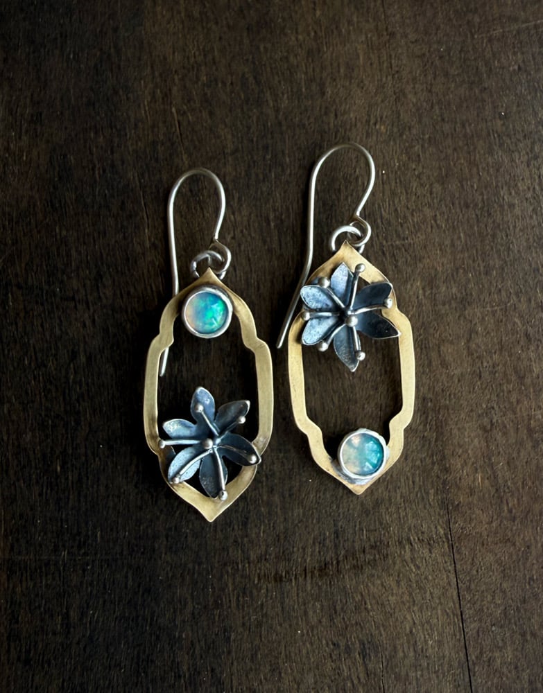 Image of Starlight on Emerisa White Asymmetrical Earrings