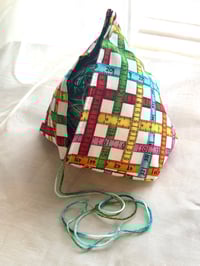 Image 2 of Bento Yarn Keeper 📏 