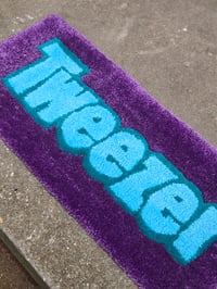 Image 3 of Purple Tweezer rug