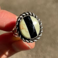Image 1 of CHRYSOPRASE RING. SIZE 7