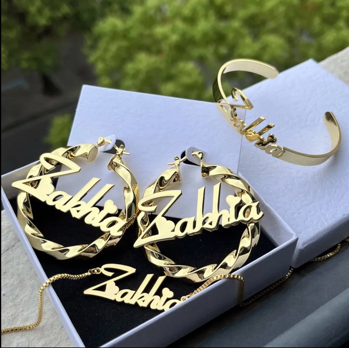 Adult bangle name plate set 