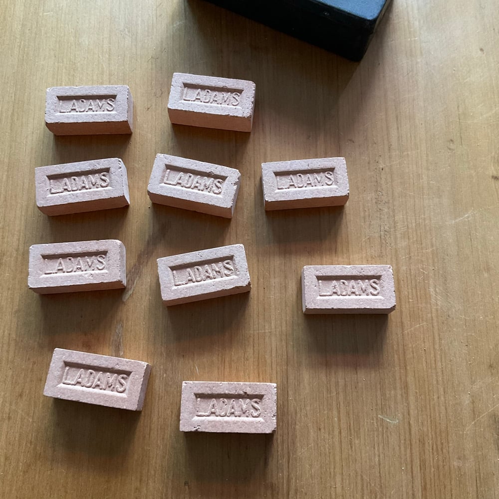 Image of Kiddibricks & Vesta Tin set no.2