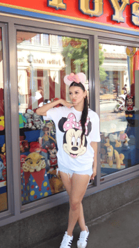 Image 3 of Adult M Big Face Tee 