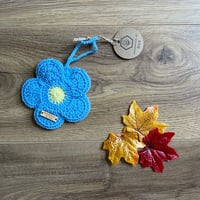 Image 5 of Crochet flower AirPods pouch - various colours