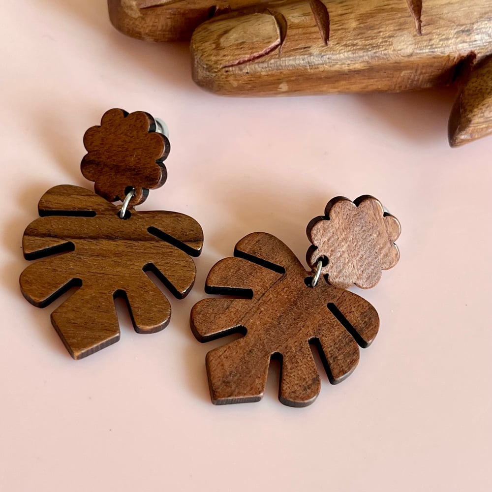 Image of Flower and Leaf Wooden Earrings