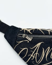Image 2 of AMOR CON ESPINAS