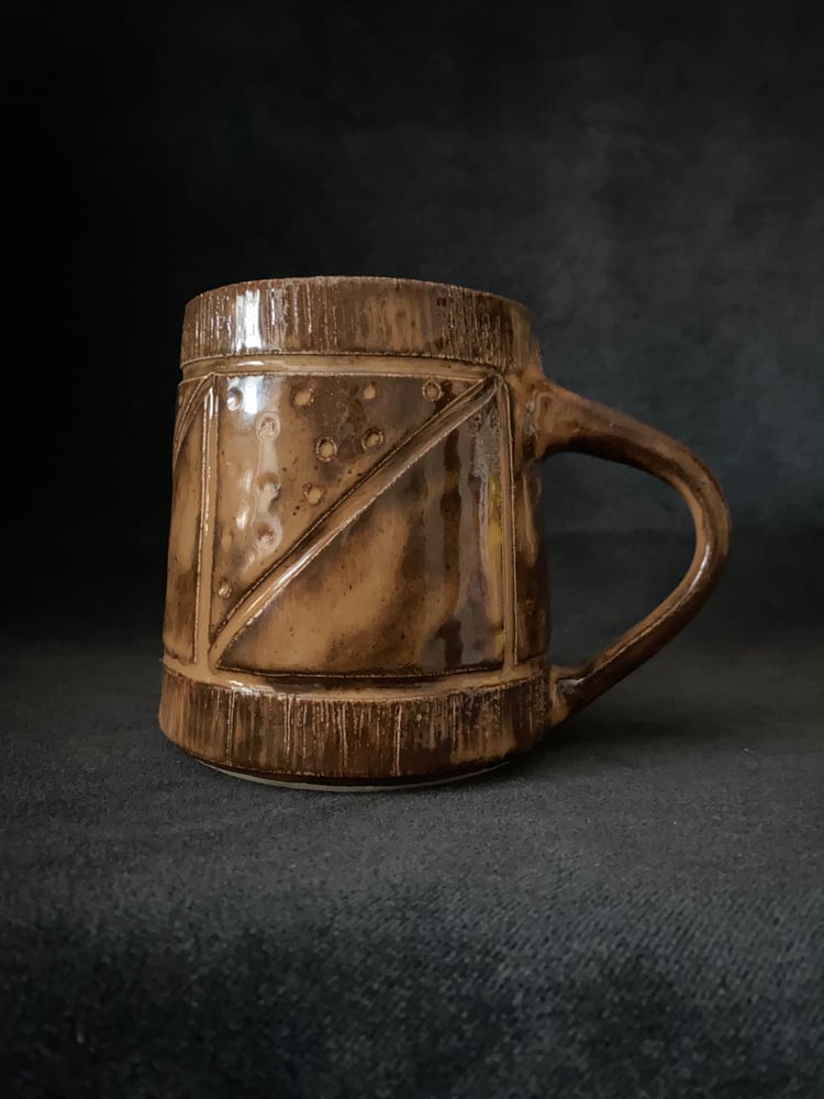 Image of Glossy Brown Tapa Coffee Mug (a)