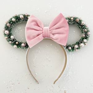 Image of Wreath Ears with Blush Bow 