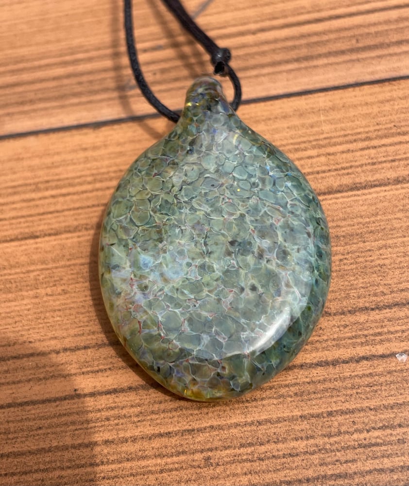 Image of Mossy Glass Worrystone Pendant 