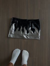 sliver & black skirt (sz large) 