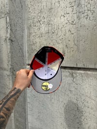 Image 2 of PIN WHEEL MULTI TONE NEW YORK METS CUSTOM FITTED CAP