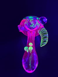Image 7 of UV Reactive Wig Wag Pipe W/ Opal 
