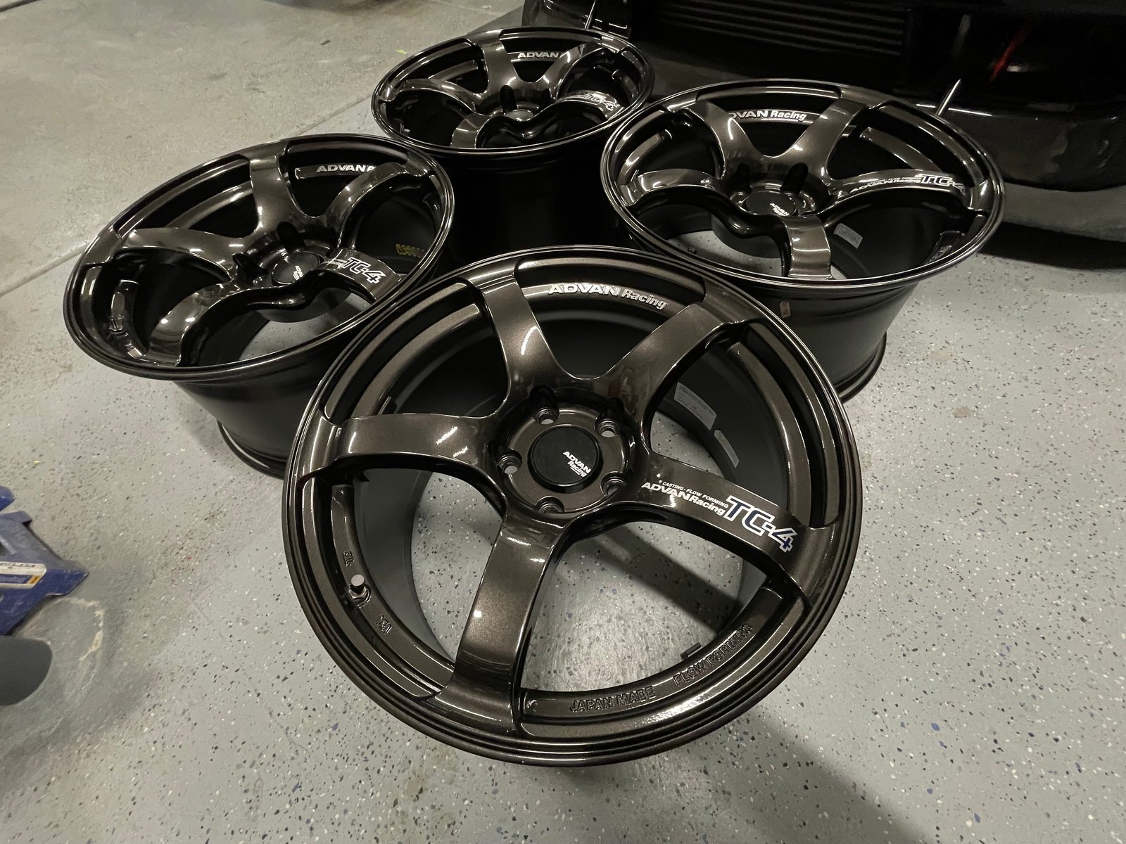 Advan Racing TC4 Umber Bronze Metallic 5x120 18x9.5 +38 square