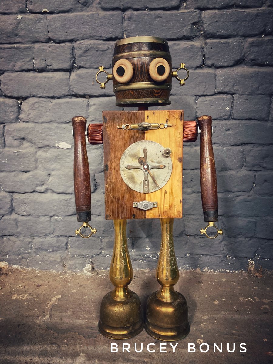 Brucey Bonus | Gizmobots