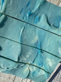 Image 4 of Waves Bar