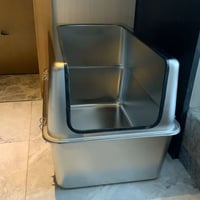 Image 3 of Stainless Steel Cat Litter Basin with Lid – Home Edition