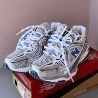 Image 5 of New Balance 1064 Running 2 sizes available 