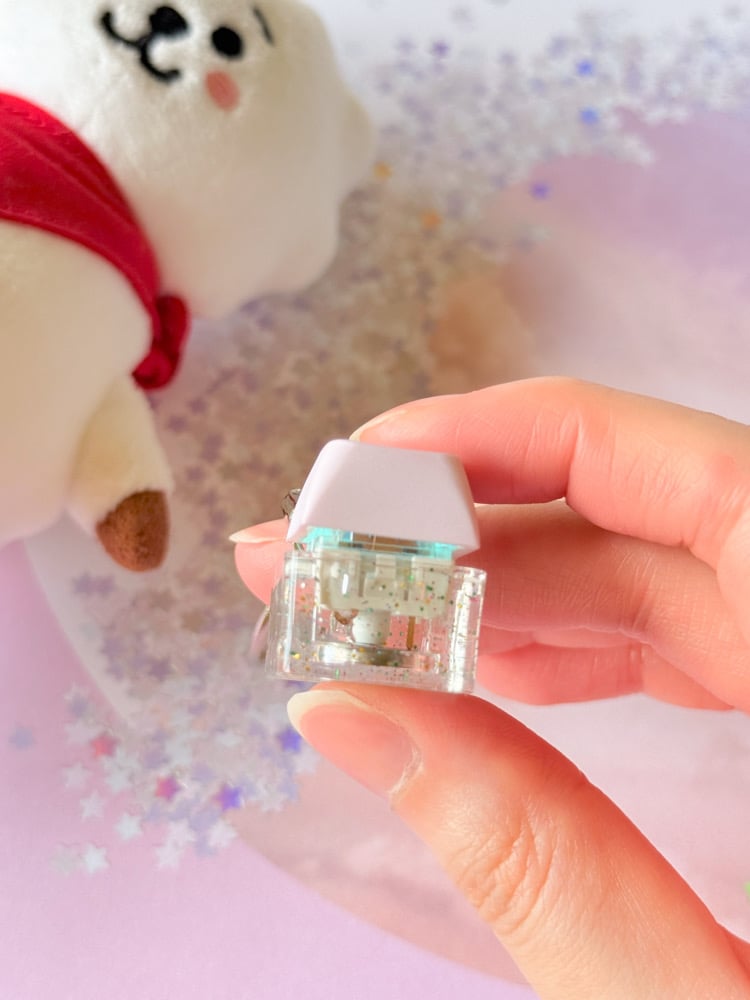 RJ Clicky Keycap Keychain | HAPPIPOP