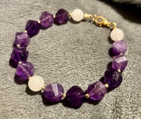 Image 3 of Amethyst and White Jade with faceted gold Hematite - Size 7.5