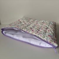 Image 6 of Little Wildflowers Handmade Quilted Makeup Bag 