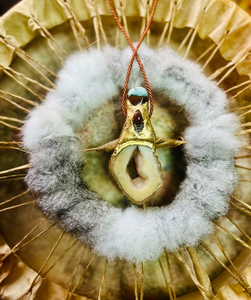 Image of ROOTS TO BLOSSOM - Agate 