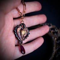 Image 5 of Pendientes | Colgante  Heart Locket Raven