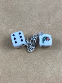Image 3 of Lucky Dice - platinum lustre