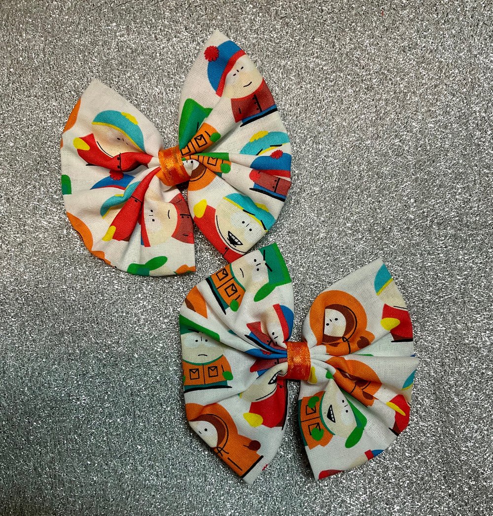 South Park novelty bow