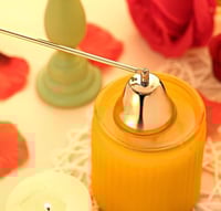 Candle snuffer