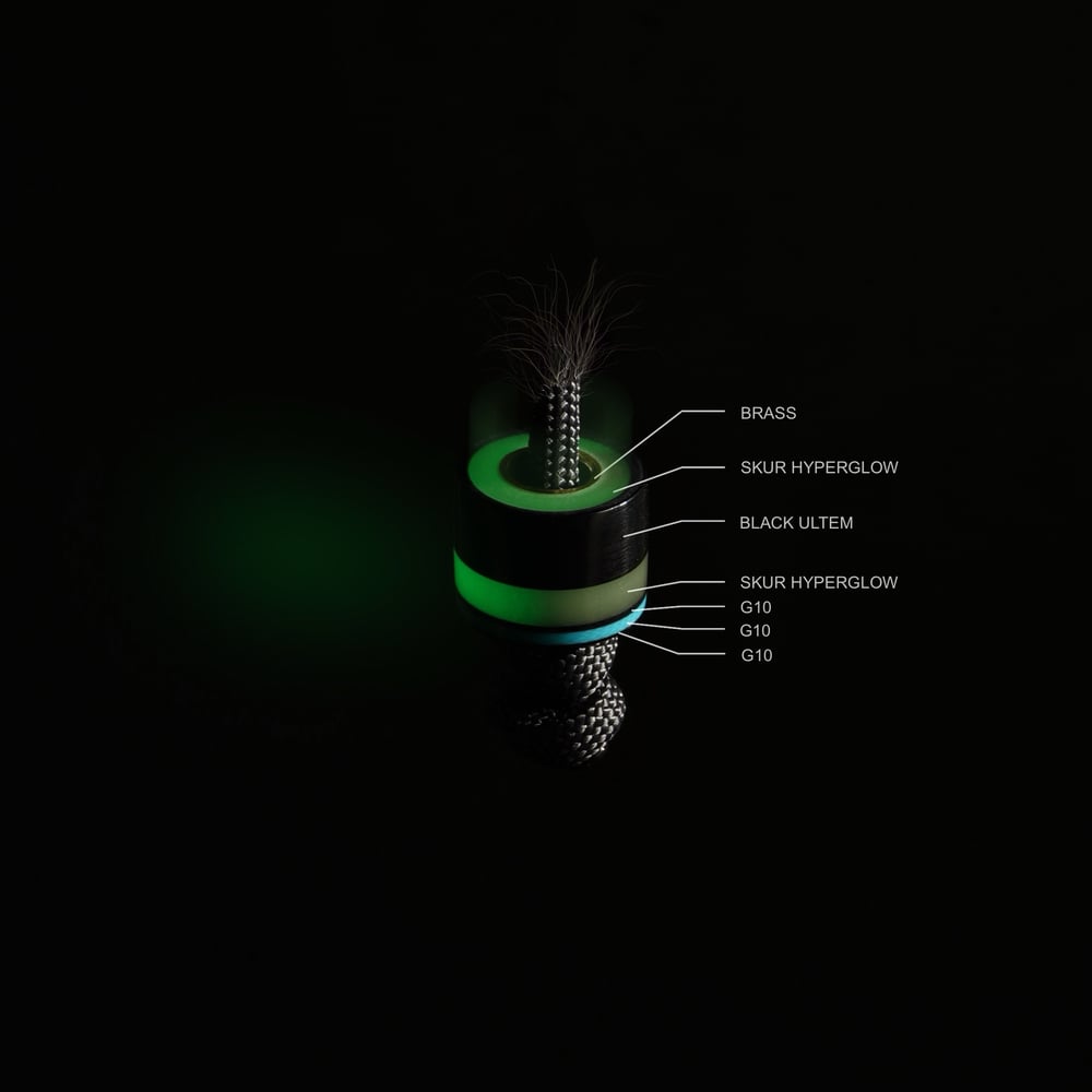 Midnight Circuit: Jet variant EDC lanyard bead (GLOW)