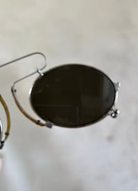 Image 3 of Lunettes solaires pince-nez du XIXème siècle, verres noirs.
