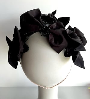 Image of Black cocktail headpiece 