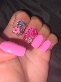 Image 5 of  Pink & sweet press on nails